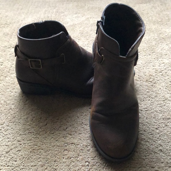 White Mountain Shoes - White Mt. Leather Boots | Size 9